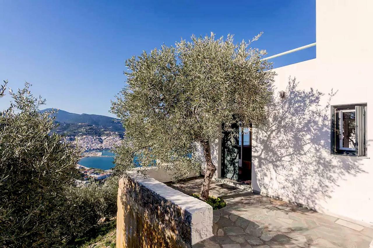 Villa Kalypso And Villa Kirki Skopelos Town Exterior photo